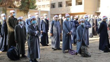 موعد التقديم على 965 وظيفة معلم مساعد حاسب آلي بالأزهر الشريف