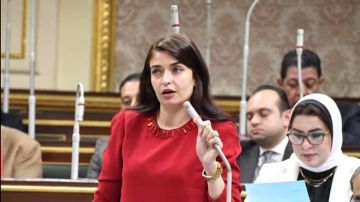 برلمانية: التحول الرقمي ضرورة للصحة.. والذكاء الاصطناعي لا يغني عن الإنسانية في الطب برلمانية: التحول الرقمي ضرورة للصحة.. والذكاء الاصطناعي لا يغني عن الإنسانية في الطب