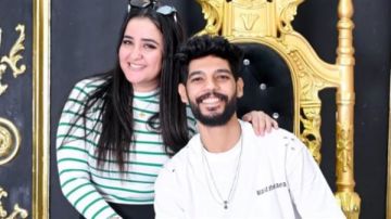 أرملة إبراهيم شيكا تكشف ضغوط ومشادات مع أسرة زوجها الراحل