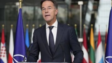 امين عام الناتو يزور قاعدة فولكل الجوية في هولندا فى إطار تعزيز قدرات الحلف