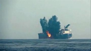 تفاصيل تعرض ناقلة نفط مملوكة لـ إسرائيل في البحر الأحمر للاستهداف