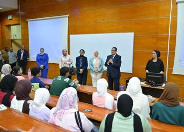 رئيس جامعة القاهرة يتابع انتظام الدراسة بكليات فرع الشيخ زايد رئيس جامعة القاهرة يتابع انتظام الدراسة بكليات فرع الشيخ زايد