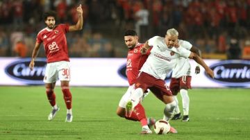 بسبب السوبر.. تعديل مواعيد مباريات الأهلي والزمالك وسيراميكا كليوباترا وبيراميدز بسبب السوبر.. تعديل مواعيد مباريات الأهلي والزمالك وسيراميكا كليوباترا وبيراميدز