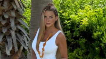 ريم مصطفى تودع الصيف بإطلالات لافتة تجمع بين الجاذبية والبساطة شاهد ريم مصطفى تودع الصيف بإطلالات لافتة تجمع بين الجاذبية والبساطة شاهد