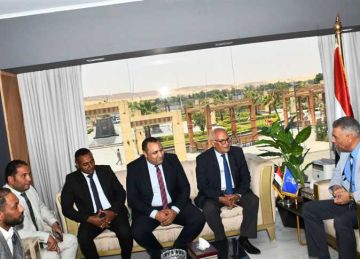 مجلس نقابة المحامين في أسوان يبحث مع المحافظة تعزيز التعاون وتوحيد جهود خدمة قضايا المجتمع مجلس نقابة المحامين في أسوان يبحث مع المحافظة تعزيز التعاون وتوحيد جهود خدمة قضايا المجتمع