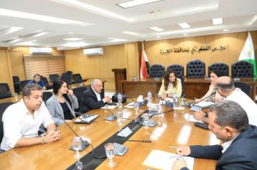 نائب محافظ الجيزة تبحث مع الجهات المعنية تكثيف الفحوصات للدواب بالمنطقة الأثرية