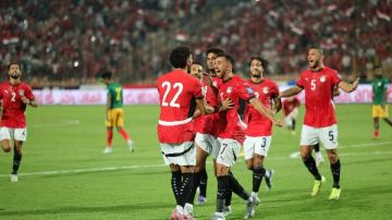 يعزز الصدارة.. منتخب مصر يفوز على إثيوبيا بهدفي صلاح ومرموش