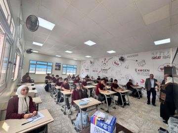  تطوير التعليم بالوزراء يحتفل باستقبال أولى دفعات طلاب معهد الكوزن المصري الياباني