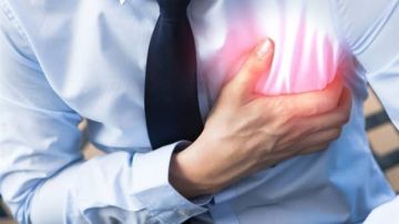 كل ما تريد معرفته عن توقف القلب المفاجئ .. الأسباب والأعراض