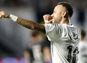 نيمار يغيب عن سانتوس أمام ساو باولو في الدوري البرازيلي