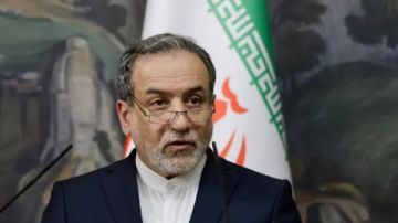 إيران تنفي أي تواصل مباشر مع واشنطن وتصف العقوبات الأمريكية بغير القانونية