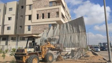 جهاز القاهرة الجديدة ينفذ حملات للمخالفات وإزالة التعديات بالتجمعات الثلاثة