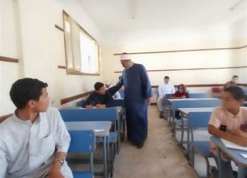 رئيس منطقة مطروح الأزهرية يتفقد اختبارات القبول بمعاهد القراءات رئيس منطقة مطروح الأزهرية يتفقد اختبارات القبول بمعاهد القراءات