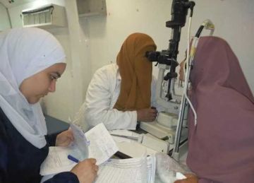 ضمن حياة كريمة .. تقديم الخدمة الطبية لـ1739 مريضا في قافلة علاجية بالشرقية