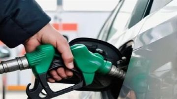 عاجل بعد تراجع التضخم.. زيادة مرتقبة في أسعار البنزين والكهرباء والمياه