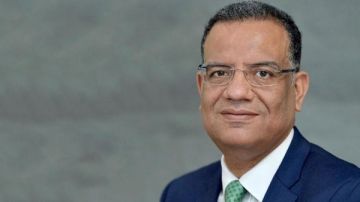 مصر لا تخشى أحد.. محمود مسلم: نتنياهو يدفع المنطقة إلى حافة الانفجار