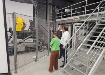 وفد جامعة بورسعيد يزور مدينة العلوم ببلجيكا ويبحث سبل التعاون في الهندسة المعمارية البحرية وتربية المائيات