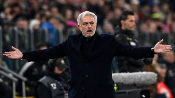 3 أسباب وراء إقالة جوزيه مورينيو من تدريب فنربخشة التركي