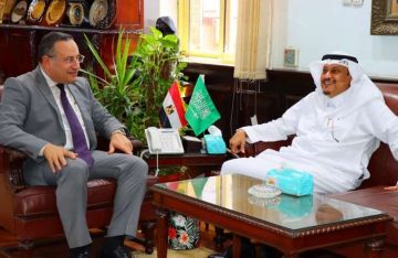 جامعة الإسكندرية تستقبل قنصل السعودية لتعزيز التعاون الأكاديمي والثقافي جامعة الإسكندرية تستقبل قنصل السعودية لتعزيز التعاون الأكاديمي والثقافي
