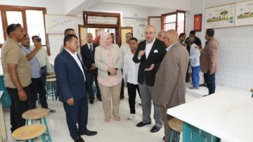 محافظ بني سويف يواصل متابعاته الميدانية للوقوف على جاهزية المدارس استعدادا للعام الدراسي الجديد محافظ بني سويف يواصل متابعاته الميدانية للوقوف على جاهزية المدارس استعدادا للعام الدراسي الجديد