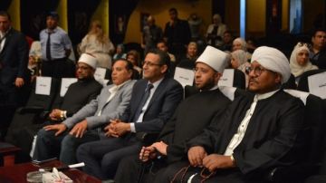 وزير الأوقاف يناقش حملة صحح مفاهيمك بنقابة الصحفيين.. صور