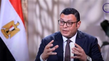 وزير الإسكان: لا خلافات على الإطلاق مع نادي الزمالك.. وملف أرض أكتوبر لدى رئيس الوزراء وزير الإسكان: لا خلافات على الإطلاق مع نادي الزمالك.. وملف أرض أكتوبر لدى رئيس الوزراء