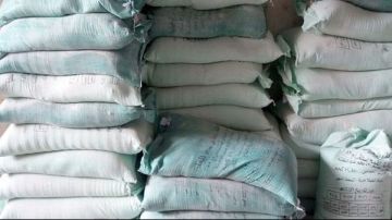 التحفظ على 17 طنا من الدقيق الأبيض والبلدي المدعم.. وهذه عقوبة احتكار السلع