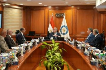 جهاز تنظيم سوق الغاز يناقش موضوعات إستراتيجية لدعم التنافسية والصناعة