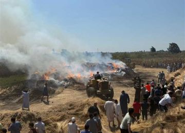 حريق هائل داخل مصنع كتان بالغربية.. والدفع بـ 7 سيارات إطفاء لإخماده