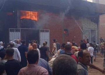 حريق في مخزن مواد غذائية من 4 طوابق بالقناطر الخيرية