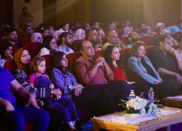 أبطالها متعافون.. مسرحية 7 راكب لصندوق مكافحة وعلاج الإدمان لرفع الوعي بالمخدرات