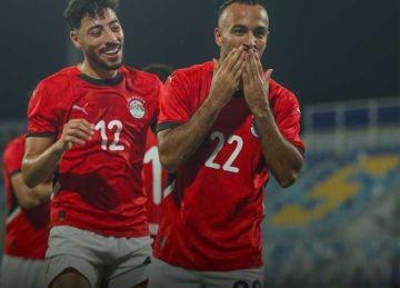 أفشة يقود منتخب مصر للفوز على تونس استعدادا لـ كأس العرب أفشة يقود منتخب مصر للفوز على تونس استعدادا لـ كأس العرب