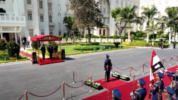 استعراض حرس الشرف وعزف السلامين الوطنيين.. لحظة استقبال الرئيس السيسي لنظيره الرواندي