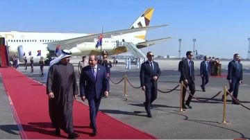 الرئيس السيسي ومحمد بن زايد يبحثان التطورات الإقليمية الرئيس السيسي ومحمد بن زايد يبحثان التطورات الإقليمية