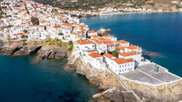 جزيرة أندروس جوهرة مخفية في اليونان.. فيديو جزيرة أندروس جوهرة مخفية في اليونان.. فيديو