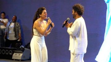 حميد الشاعري يفاجئ جمهوره في سعادتنا في ذكرياتنا بحفل بحيرة عين الحياة