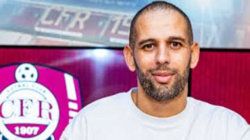 رسميا.. كلوج الروماني يضم الجزائري إسلام سليماني