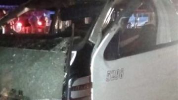 شاهد .. الصور الأولى لحادث انقلاب سيارة ميكروباص بالطريق الصحراوى الغربى أسوان القاهرة شاهد .. الصور الأولى لحادث انقلاب سيارة ميكروباص بالطريق الصحراوى الغربى أسوان القاهرة