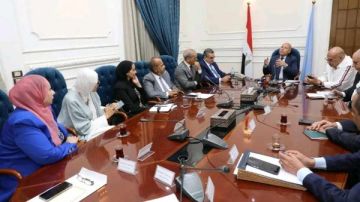 محافظ القاهرة يبحث مع وفد بنك المصرف المتحد سبل التعاون بمجال المشاركة المجتمعية محافظ القاهرة يبحث مع وفد بنك المصرف المتحد سبل التعاون بمجال المشاركة المجتمعية