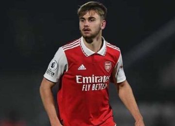 اصطدم بحائط خرساني .. وفاة لاعب أرسنال السابق بيلي فيجار اصطدم بحائط خرساني .. وفاة لاعب أرسنال السابق بيلي فيجار