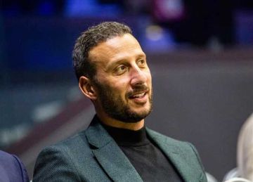 الأهلي السعودي يحذف بيان الإعلان عن منصب أمير توفيق الأهلي السعودي يحذف بيان الإعلان عن منصب أمير توفيق