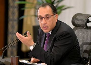 بدء جلسة مباحثات موسعة برئاسة رئيس الوزراء المصري وولي عهد مملكة البحرين