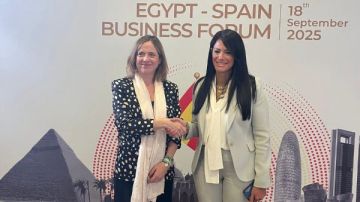 بمنتدى الأعمال المصري الإسباني .. المشاط : زيارة ملك إسبانيا دفعة قوية للعلاقات الاقتصادية بين القاهرة ومدريد بمنتدى الأعمال المصري الإسباني .. المشاط : زيارة ملك إسبانيا دفعة قوية للعلاقات الاقتصادية بين القاهرة ومدريد