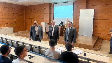 رئيس جامعة بنها الأهلية يتفقد انتظام الدراسة بالكليات رئيس جامعة بنها الأهلية يتفقد انتظام الدراسة بالكليات