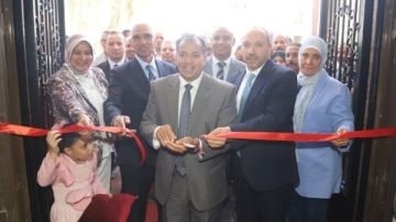 رئيس جامعة جنوب الوادي يفتتح مجمع المكتبات المركزية رئيس جامعة جنوب الوادي يفتتح مجمع المكتبات المركزية