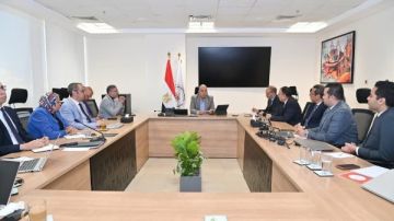 وزير الري يلتقي رئيس وكالة الفضاء المصرية ويعلن توظيف التكنولوجيا الحديثة في إدارة المياه