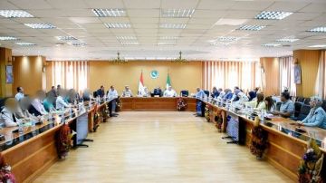 فرص عمل ومساعدات مالية للأسر الأولي بالرعاية في لقاء المحافظ بالمواطنين