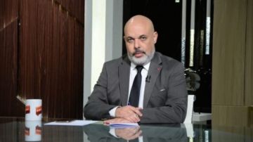 شعبة الذهب: الأونصة تسجل 3,700 دولار للمرة الأولى وعيار 21 في أعلى مستوى منذ أبريل