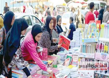 شعبة الورق: زيادة أسعار الكتب الخارجية استغلال .. و المكتبات ترد: تغيير المناهج وتكلفة الطباعة السبب