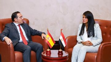 وزيرة التخطيط تناقش مع وزير الخارجية الإسباني مقترحات التعاون المشترك